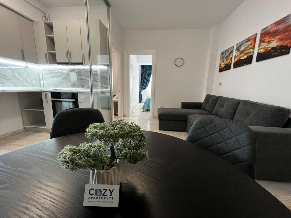 Cozy Apartments - City Center Яш Екстериор снимка