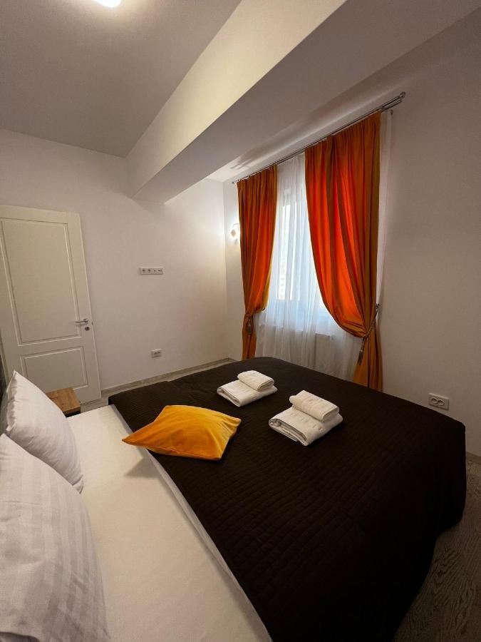 Cozy Apartments - City Center Яш Екстериор снимка