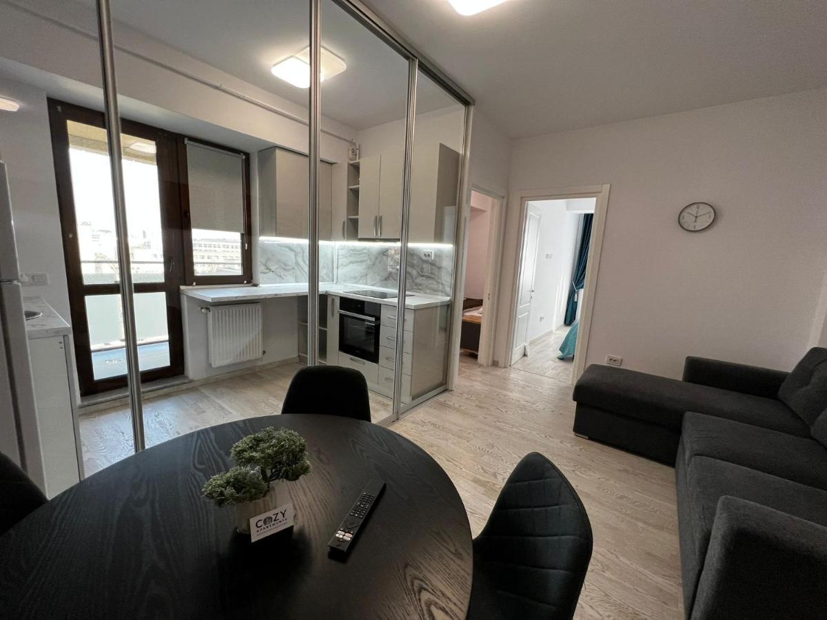 Cozy Apartments - City Center Яш Екстериор снимка
