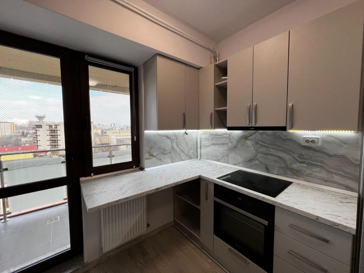 Cozy Apartments - City Center Яш Екстериор снимка
