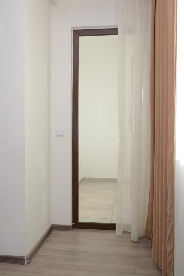 Cozy Apartments - City Center Яш Екстериор снимка