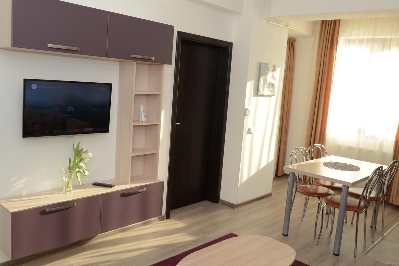 Cozy Apartments - City Center Яш Екстериор снимка