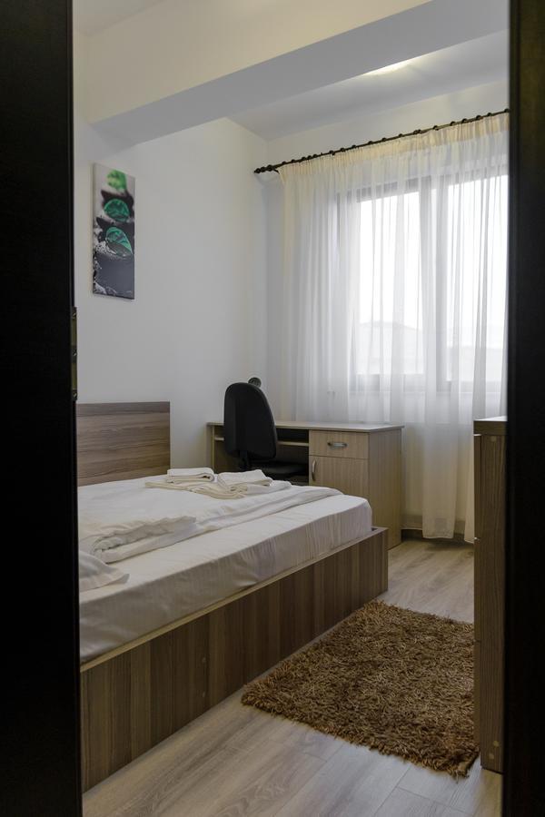 Cozy Apartments - City Center Яш Екстериор снимка