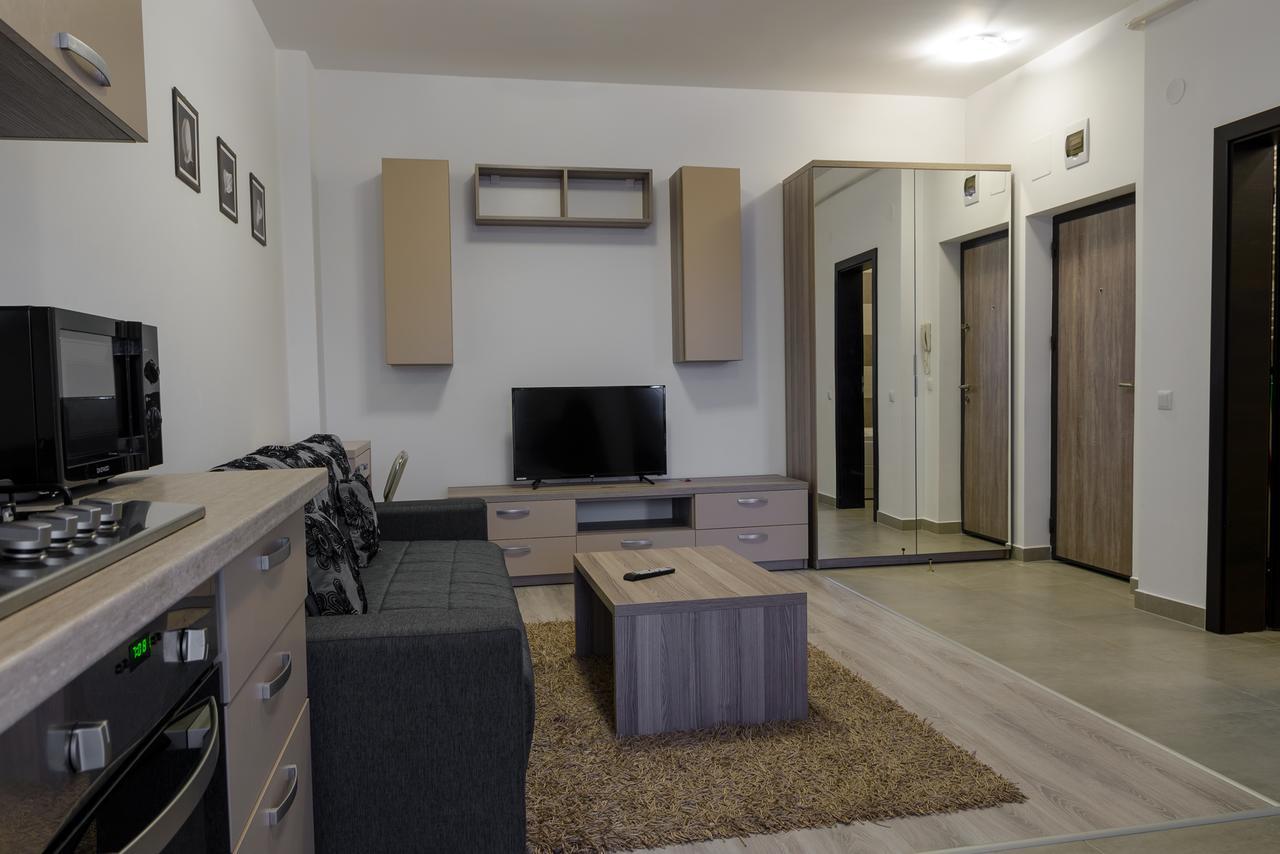 Cozy Apartments - City Center Яш Екстериор снимка