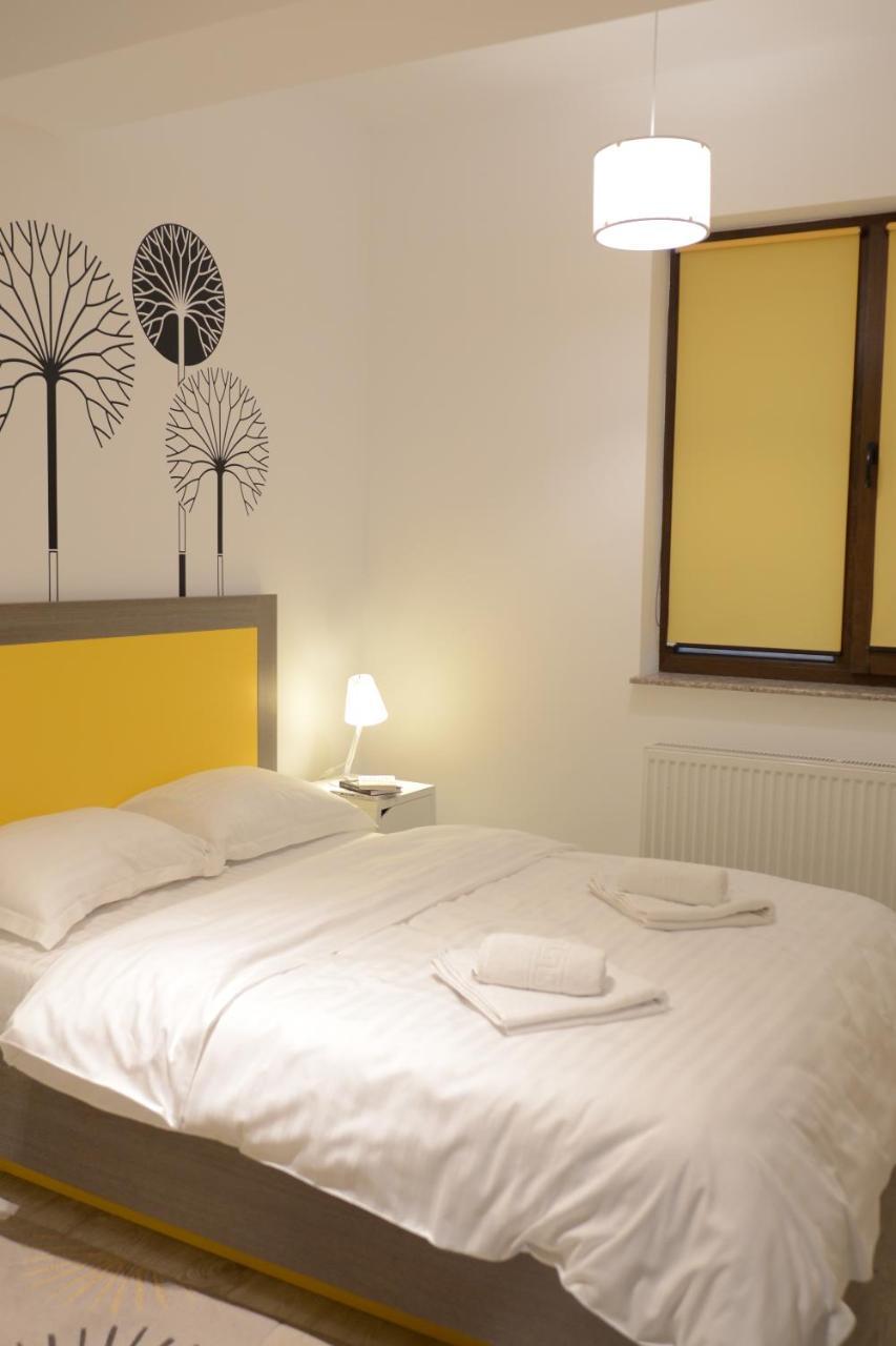 Cozy Apartments - City Center Яш Екстериор снимка